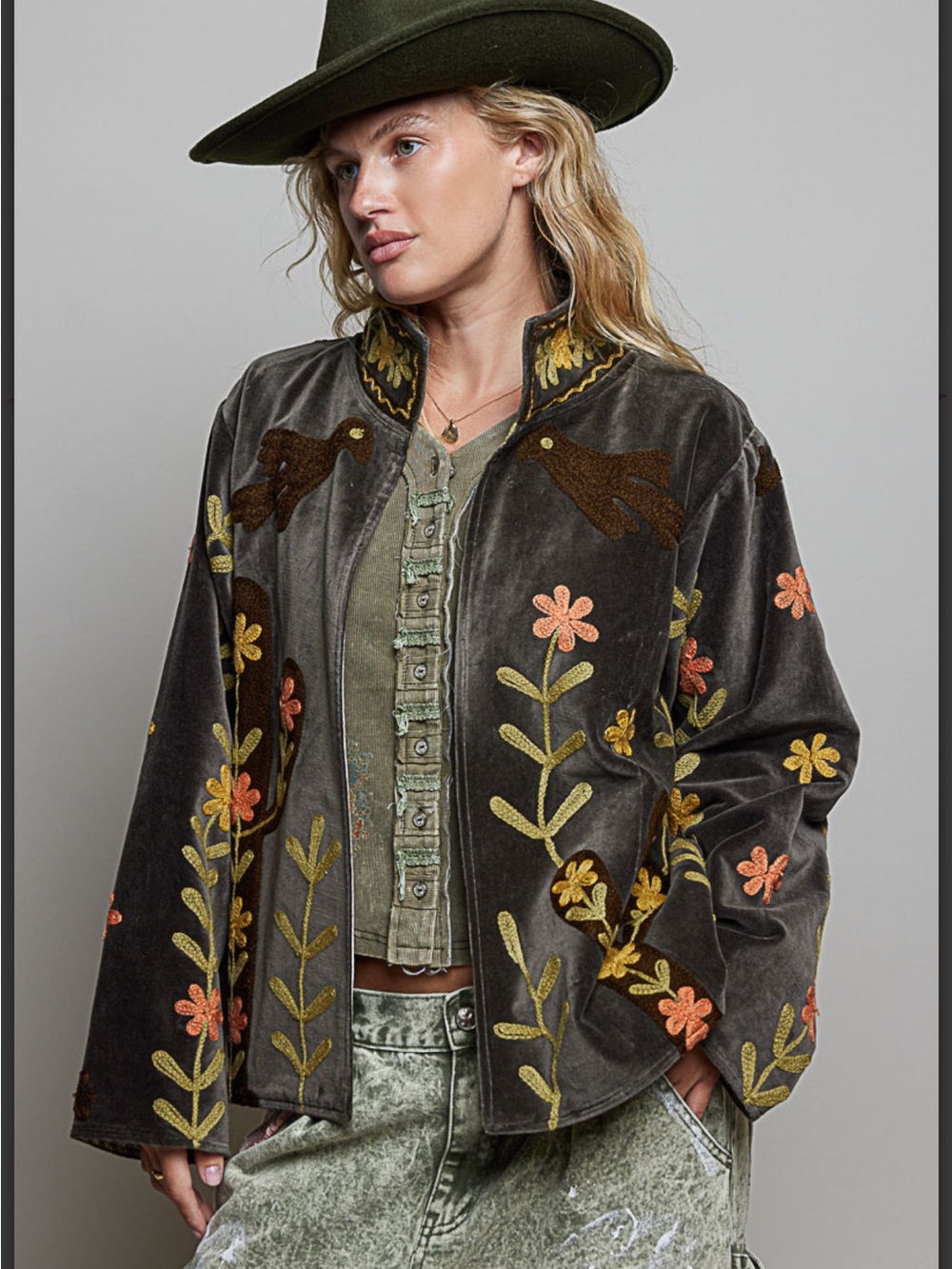 POL Velvet Floral Embroidered Jacket in Charcoal - Picture 2 of 6